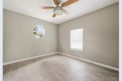 206 S 2nd St, Pensacola, FL 32507 - Photo 5