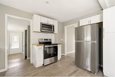 206 S 2nd St, Pensacola, FL 32507 - Photo 13