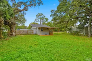 206 S 2nd St, Pensacola, FL 32507 - Photo 23