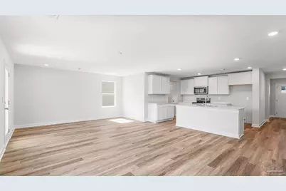 5909 Pelagic Dr, Milton, FL 32583 - Photo 9