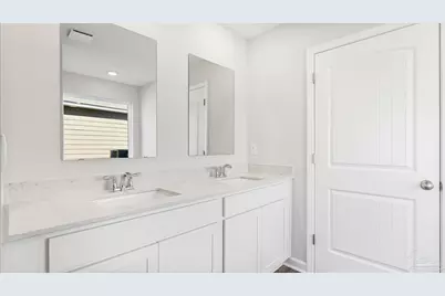 5909 Pelagic Dr, Milton, FL 32583 - Photo 15