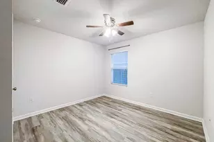 9627 Angel Oak Dr, Pensacola, FL 32526 - Photo 23