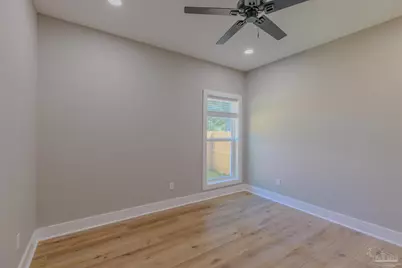110 E Bobe St, Pensacola, FL 32503 - Photo 21