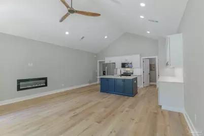 110 E Bobe St, Pensacola, FL 32503 - Photo 7