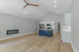 110 E Bobe St, Pensacola, FL 32503 - Photo 7