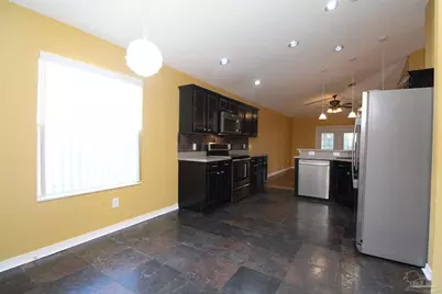 639 Saleta St, Pensacola, FL 32534 - Photo 11