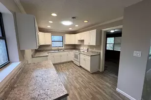 5733 Orange St, Milton, FL 32570 - Photo 3