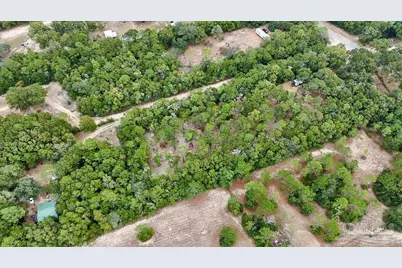 8004 Delta Dr, Milton, FL 32583 - Photo 15