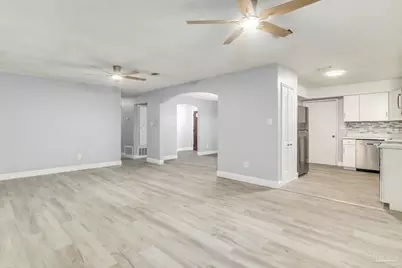 5855 Scotland Rd, Pensacola, FL 32526 - Photo 7