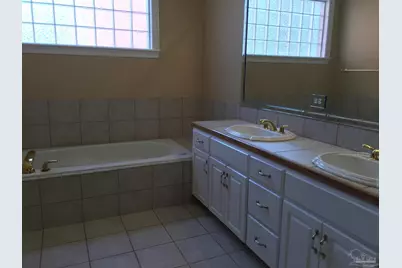 210 E Government St #C, Pensacola, FL 32502 - Photo 19