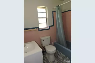 1010 Pennsylvania Dr, Pensacola, FL 32506 - Photo 11