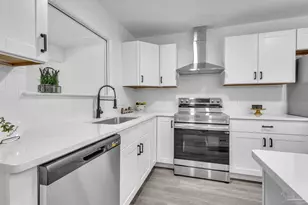 4044 Elmcrest Dr, Pensacola, FL 32504 - Photo 15