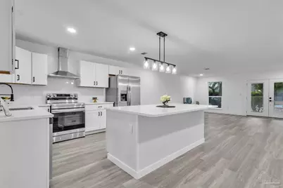 4044 Elmcrest Dr, Pensacola, FL 32504 - Photo 5