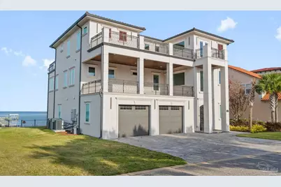 24 Baybridge Dr, Gulf Breeze, FL 32561 - Photo 1