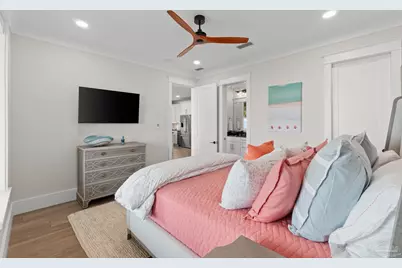 24 Baybridge Dr, Gulf Breeze, FL 32561 - Photo 11