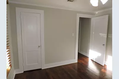 916 E Hatton St, Pensacola, FL 32503 - Photo 17