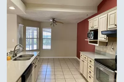 3146 Live Oak St, Navarre, FL 32566 - Photo 7