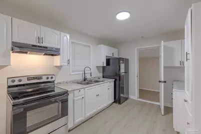 825 Booker Ave, Cantonment, FL 32533 - Photo 13