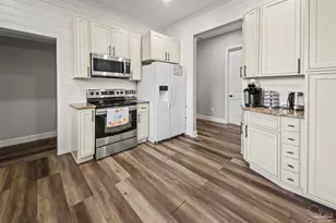 23 E Brainerd St, Pensacola, FL 32506 - Photo 9