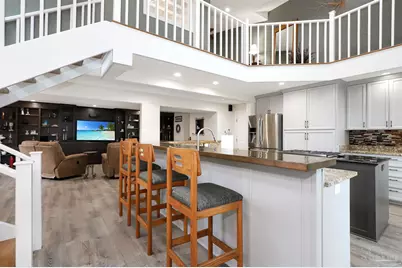 131 Shoreline Dr, Gulf Breeze, FL 32561 - Photo 5