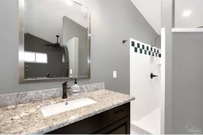 131 Shoreline Dr, Gulf Breeze, FL 32561 - Photo 33