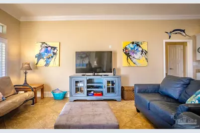 709 Maldonado Dr, Pensacola Beach, FL 32561 - Photo 19