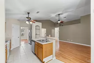 2517 Gulf Breeze Ave, Pensacola, FL 32507 - Photo 17