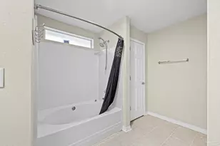 2517 Gulf Breeze Ave, Pensacola, FL 32507 - Photo 29