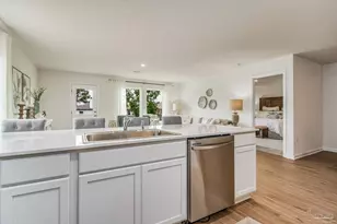 1090 Sandhills Ln, Cantonment, FL 32533 - Photo 7