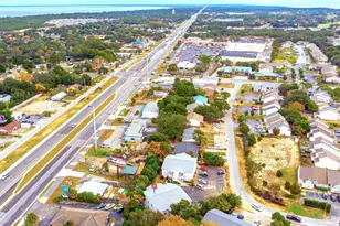 3202 Redwood Ln, Gulf Breeze, FL 32563 - Photo 19