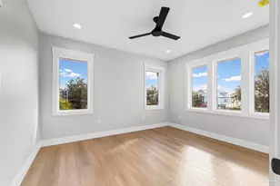 3202 Bay St, Gulf Breeze, FL 32563 - Photo 65