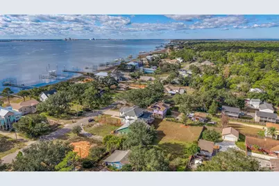 3202 Bay St, Gulf Breeze, FL 32563 - Photo 71
