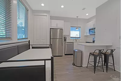 379 Clubbs St #A, Pensacola, FL 32502 - Photo 11