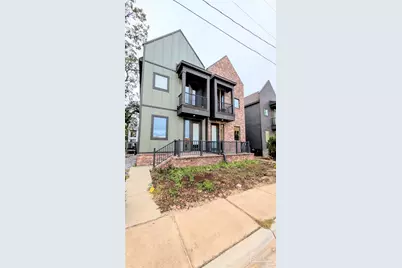 379 Clubbs St, Pensacola, FL 32502 - Photo 3