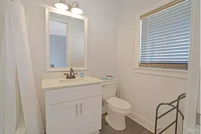 379 Clubbs St #A, Pensacola, FL 32502 - Photo 15