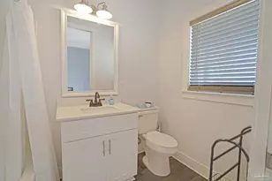 379 Clubbs St, Pensacola, FL 32502 - Photo 15