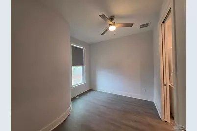 379 Clubbs St #A, Pensacola, FL 32502 - Photo 7