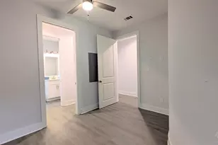 379 Clubbs St, Pensacola, FL 32502 - Photo 21