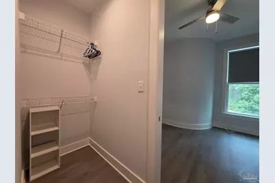 379 Clubbs St #A, Pensacola, FL 32502 - Photo 9