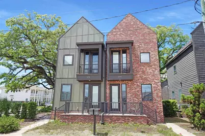 379 Clubbs St #A, Pensacola, FL 32502 - Photo 1