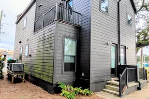 379 Clubbs St, Pensacola, FL 32502 - Photo 5