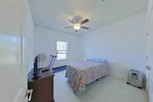 9283 Ridge Dr, Navarre, FL 32566 - Photo 19