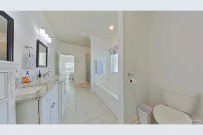 9283 Ridge Dr, Navarre, FL 32566 - Photo 17