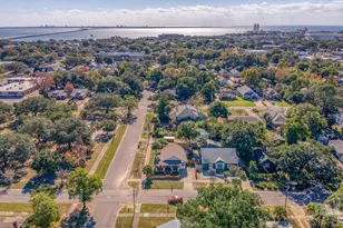 1015 E Brainerd St, Pensacola, FL 32503 - Photo 7