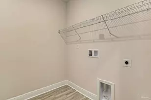 5595 Clarity St, Milton, FL 32570 - Photo 31