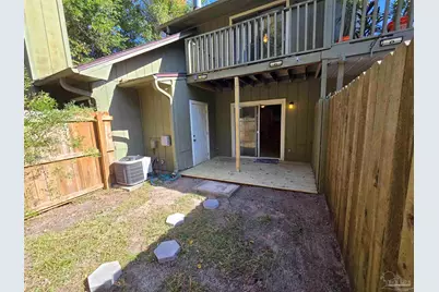 7221 Lago Vista Ct, Pensacola, FL 32506 - Photo 9