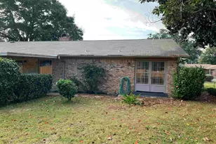 5700 Adelyn Rd, Pensacola, FL 32504 - Photo 3