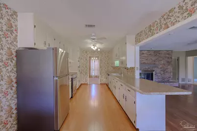 5700 Adelyn Rd, Pensacola, FL 32504 - Photo 9