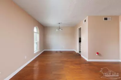 6096 Schofield Dr, Pensacola, FL 32506 - Photo 5