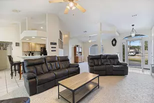 213 Clear Lake Dr, Pensacola, FL 32507 - Photo 9